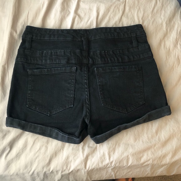Mossimo Black Denim Shorts Size 6 - Picture 2 of 10